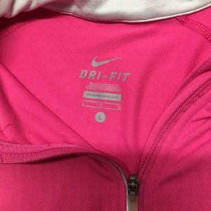 Nike pullover